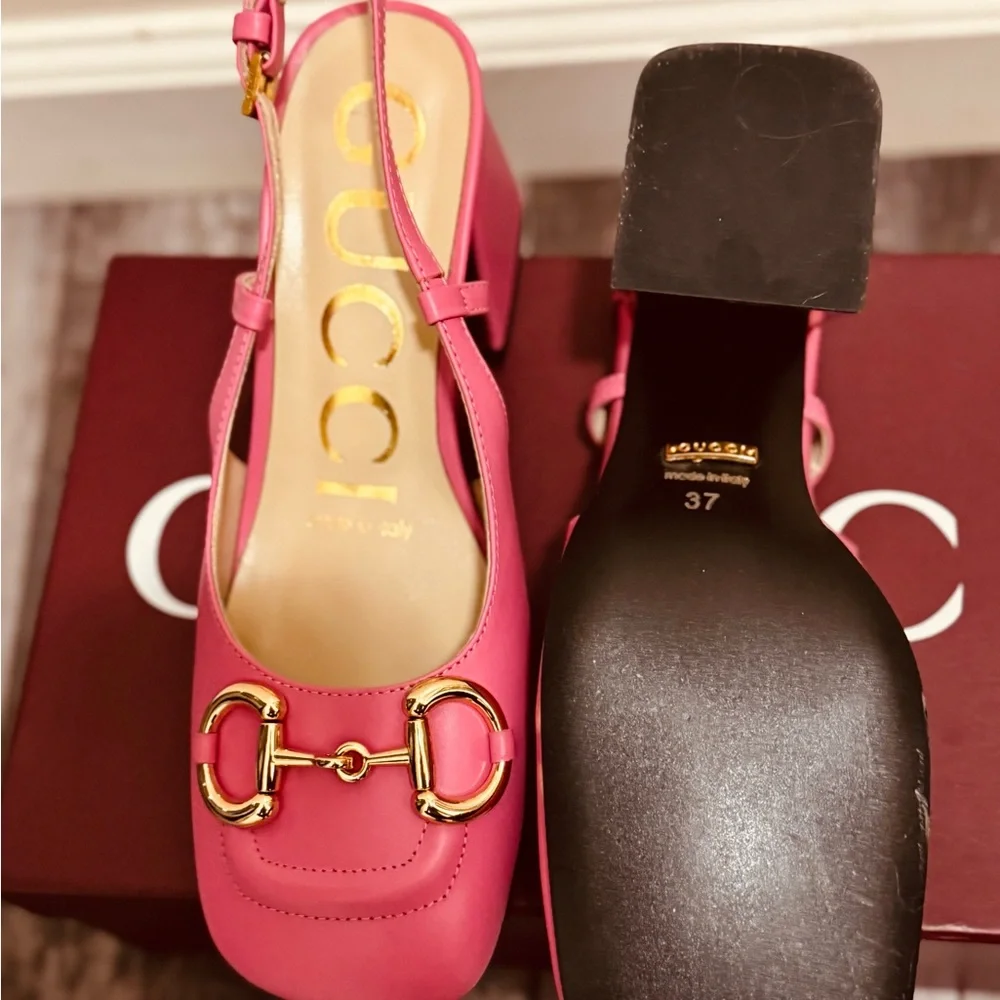 Gucci Pink “Bit” Heels with Gold Accents - Picture 4 of 5